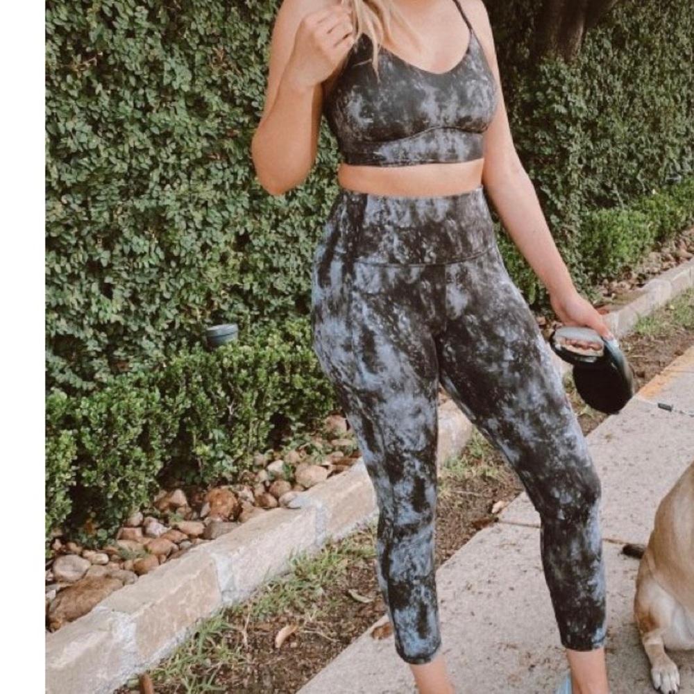 EUC Matching Workout Set (XS bottom, M bra)